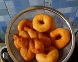 Foto langkah ke 7 dari resep Donat tanpa telur.