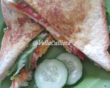 Foto langkah ke 3 dari resep Sandwich Menu Sarapan Praktis.