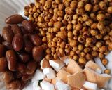 A picture of step 1 of Kunu-aya.