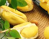 Hình bước làm 1 của món Bánh bao sầu riêng lava