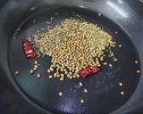 A picture of step 2 of Grapes Chutney.