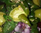 Foto langkah ke 3 dari resep Sambalado teri padang cabe hijau.