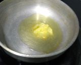 A picture of step 4 of Methi Matar Malai.
