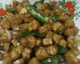 Foto langkah ke 2 dari resep Oseng tempe cabe ijo.