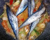 Foto langkah ke 4 dari resep Klothok Sambal Pedas.