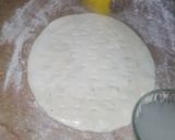 A picture of step 7 of Tiloon wala naan (saseme flat bread).
