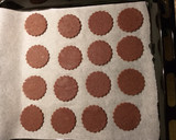 Foto del passaggio 5 della ricetta Biscotti integrali al cacao