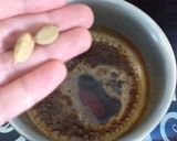 A picture of step 2 of Cardamom_Tea.