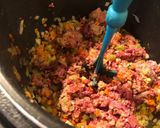 A picture of step 1 of Stuffed Pepper Soup.