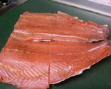 Foto del paso 2 de la receta Tosta de salmón marinado