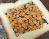 Foto langkah ke 3 dari resep Roti Ommelete moza.