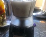 A picture of step 4 of #just-blend-it#Banana and oats smoothie.