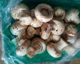 A picture of step 1 of Mushroom pulusu.