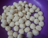 Foto langkah ke 4 dari resep Keciput wijen.