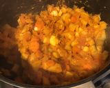 Une image de l'étape 7 de Soupe de pommes de terre navets tomates et carottes au citron confit.