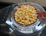 Foto del paso 1 de la receta: Pochoclos con chocolate para mimarnos