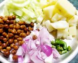 মশলা মুড়ি (Mashala muri recipe in Bengali) রেসিপির ধাপ 1 ছবি