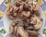 Foto langkah ke 2 dari resep Sambal Goreng Hati Ampela Ayam.