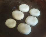 Foto langkah ke 3 dari resep Bola-bola Singkong.