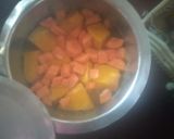 A picture of step 1 of Pumpkin soup.