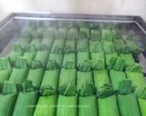 Foto langkah ke 6 dari resep Lemper Isi Abon.
