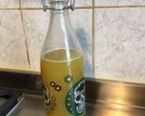 Une image de l'étape 10 de Jus d'ananas au gingembre et citron.