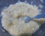 A picture of step 1 of Banana-nuts cakes.