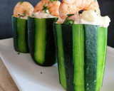 Foto del paso 17 de la receta: Troncos de calabacín rellenos de atún y langostinos