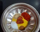 A picture of step 1 of Lasooni carrot.