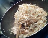 A picture of step 4 of My Sister's Stir Fry/Chow Mein!.