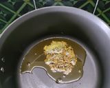 A picture of step 1 of Cabbage Dry Curry.