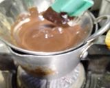 A picture of step 6 of Oreo double layer chocolate bar.