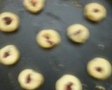 A picture of step 4 of Rose nankhathai.