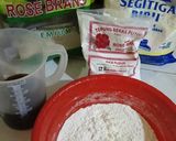 Foto langkah ke 2 dari resep Kue Cucur Gula merah.