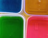 Foto langkah ke 4 dari resep Es Jelly Pelangi.