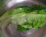 Foto langkah ke 1 dari resep Stir garlic lettuce.