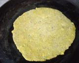 A picture of step 3 of Punch Ratan Dal Paratha.