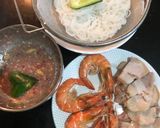 Hình bước làm 2 của món Bún thịt, mắm, tôm