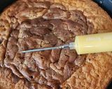 A picture of step 7 of Rompope Cake.
