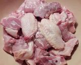 Foto del paso 1 de la receta Cazuela de arroz con alitas y cuello de pollo con kabsa