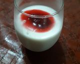 A picture of step 3 of Pana cotta.