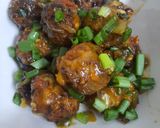 A picture of step 6 of Cabbage manchurian.