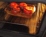 Töltött paradicsom üvegtésztaágyon recept fázis 3 fotója