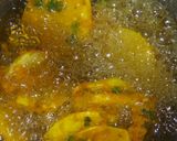 A picture of step 5 of Bhajiah with tamarind kachumbari and pineapple juice.