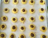 Foto langkah ke 2 dari resep Thumbprint Nutella.