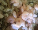 Foto del paso 2 de la receta: Merluza y camarones a la crema con arroz