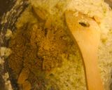 A picture of step 4 of Bottle gourd Kalakand.
