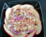 Foto del paso 6 de la receta: Ensalada de col y manzana con vinagreta de queso azul