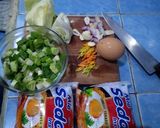 Foto langkah ke 1 dari resep Kreasi mie instan ala anak kost.