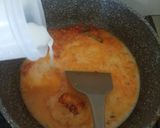 Foto langkah ke 2 dari resep Telur Ceplok Kuah Santan Pedas.